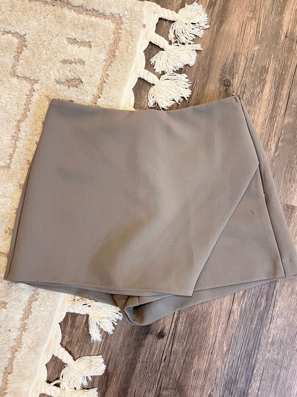 NWT Zara Stone Gray Wrap Skort Size Small Asymmetrical Mini Skirt Shorts